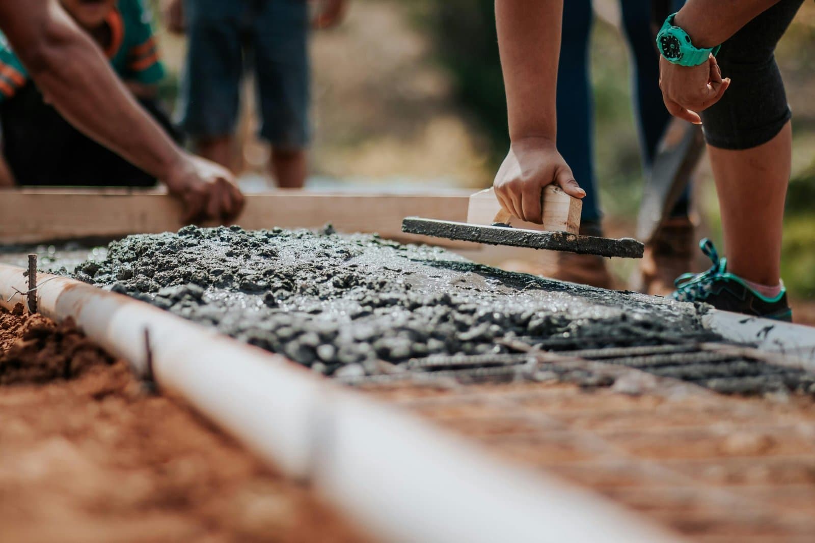 Guide for Home Contractors: How to Get More Leads, Rank Higher on Google, and Dominate Your Market